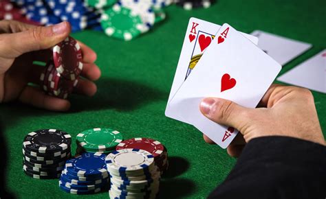 Como o casino ganhar dinheiro com o poker
